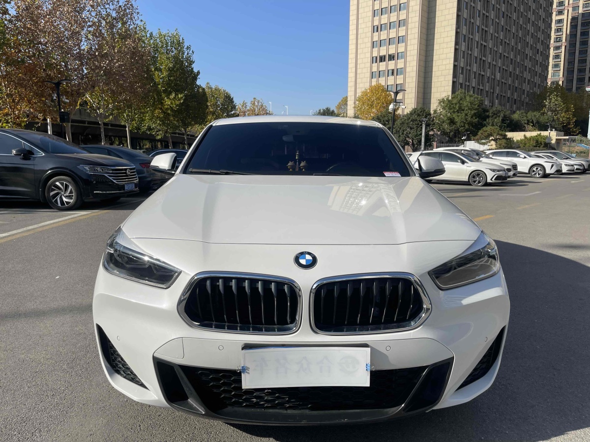 BMW X2 2020 car image #2