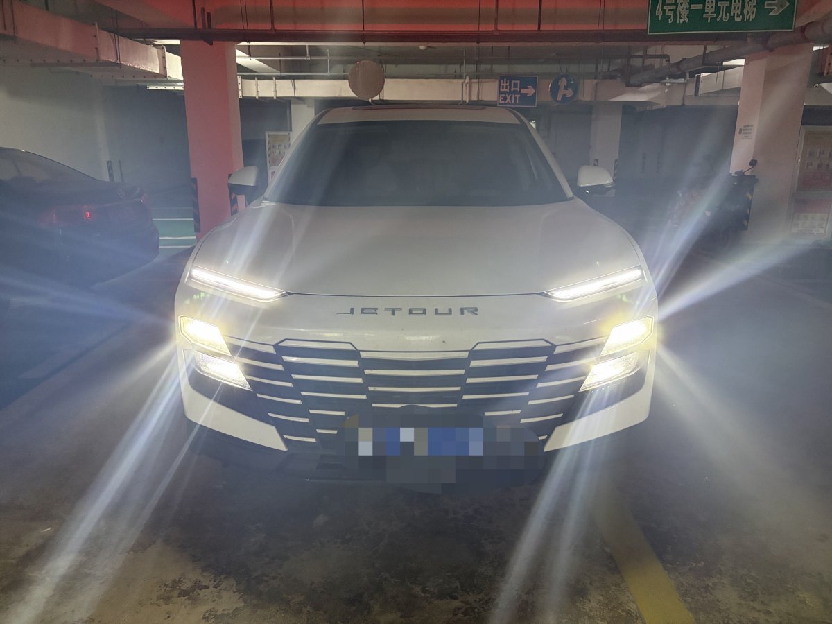 Jetour X70L 2023 car image #2