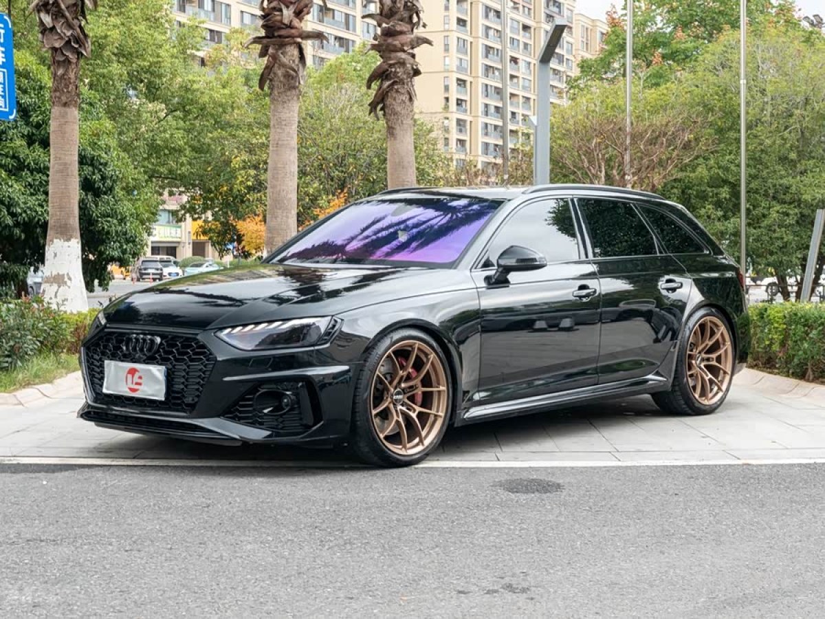 Audi RS 4 2020 immagine di auto #2