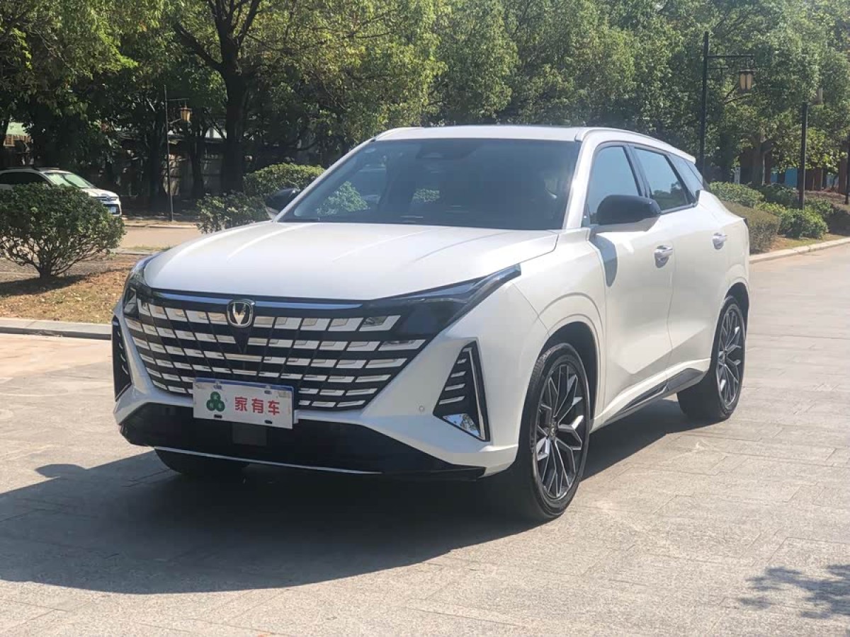 Changan UNI-Z 2024 #2 Changan UNI-Z 2024 car image #2