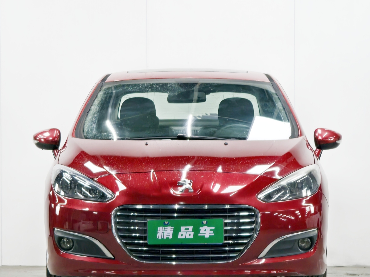 Peugeot 308 2014 car image #2