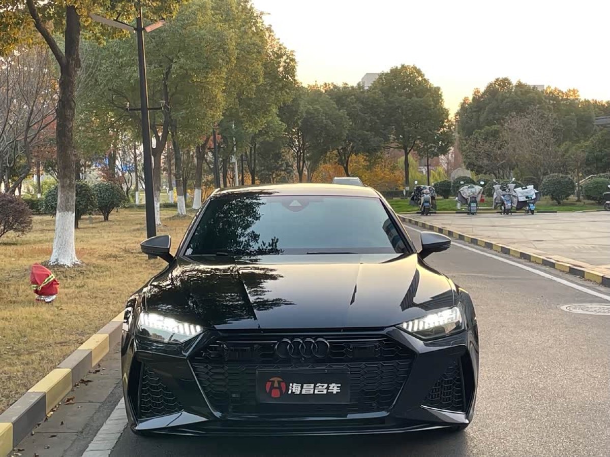 Audi RS 7 2024 car image #2