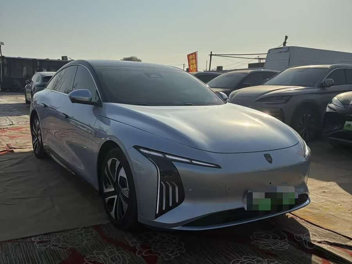 Forthing S7 2024 immagine di auto #2