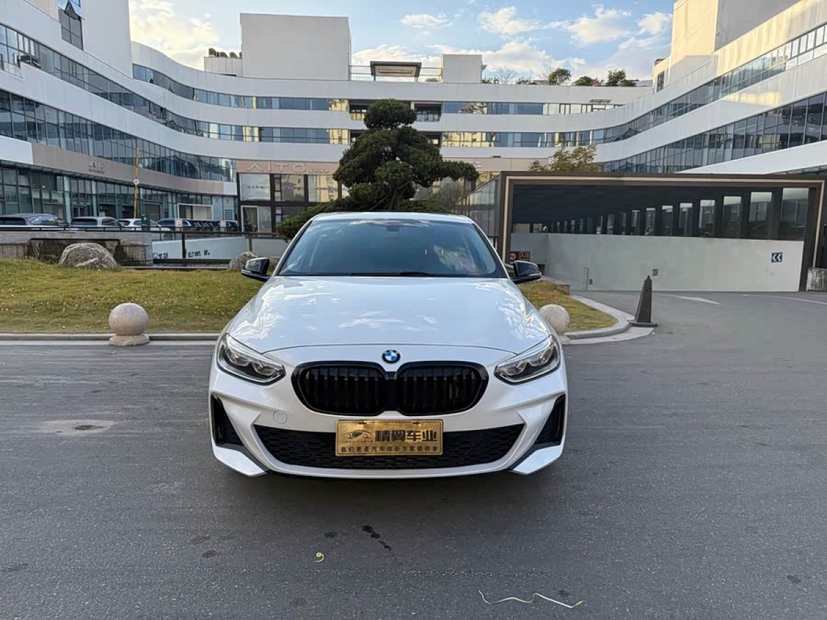 BMW 1 Series 2020 car image #2