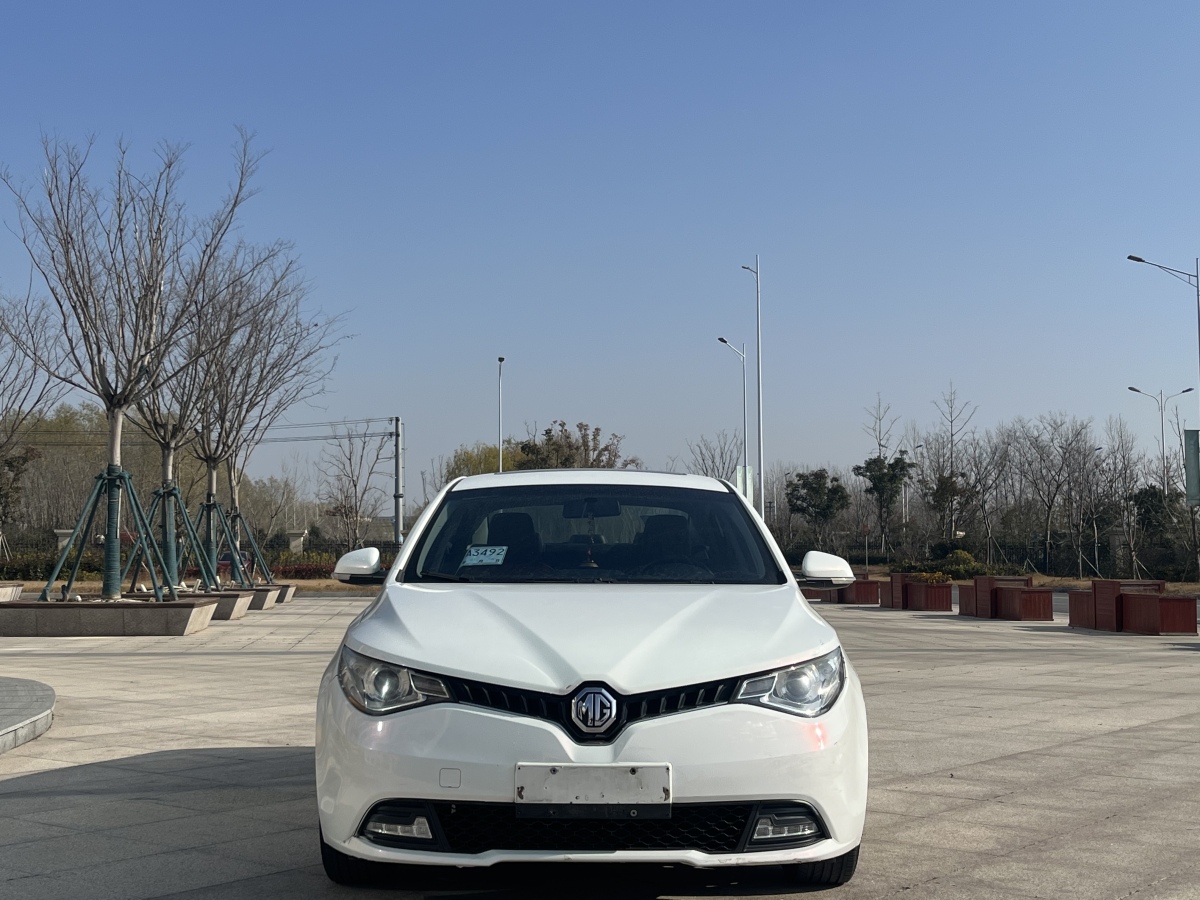 MG GT 2018 car image #2