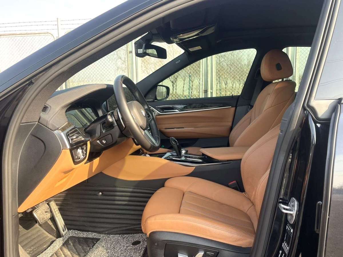 BMW 6 Series GT 2023 car image #2