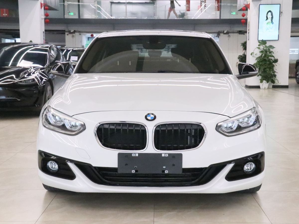 BMW 2018 car image #2
