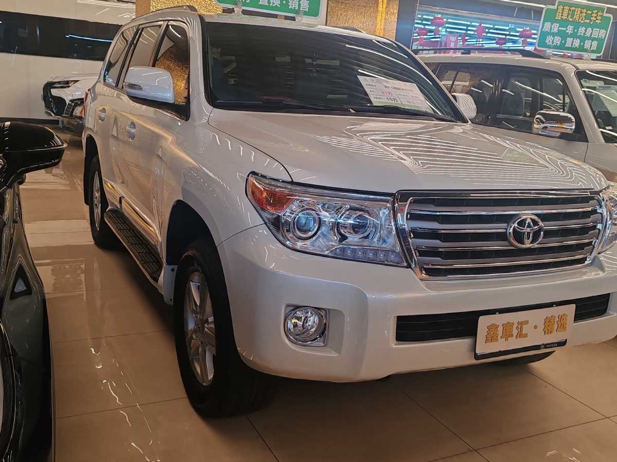 Toyota 2016 #2 Toyota 2016 car image #2