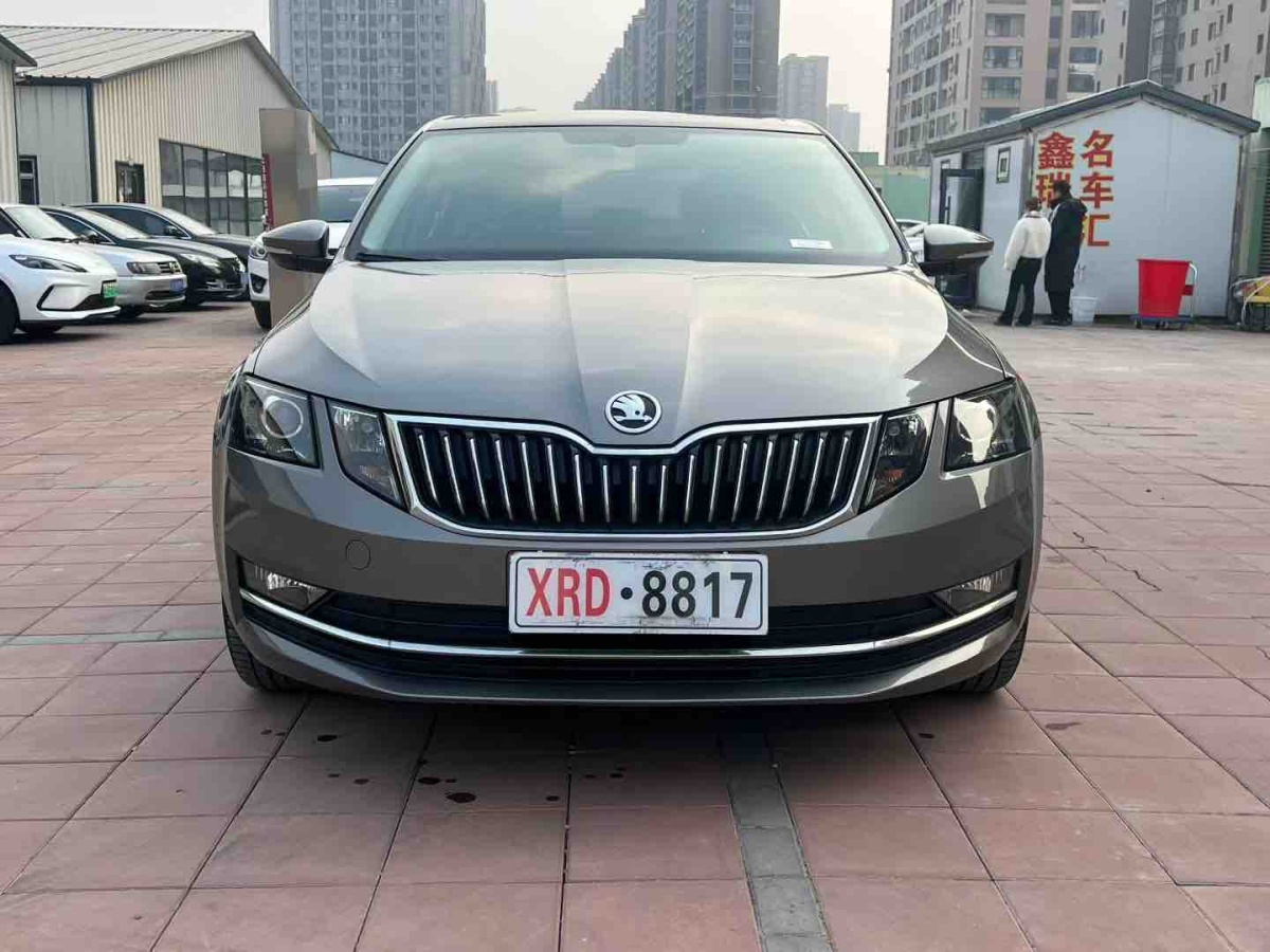 Skoda Octavia 2018 #2 Skoda Octavia 2018 car image #2