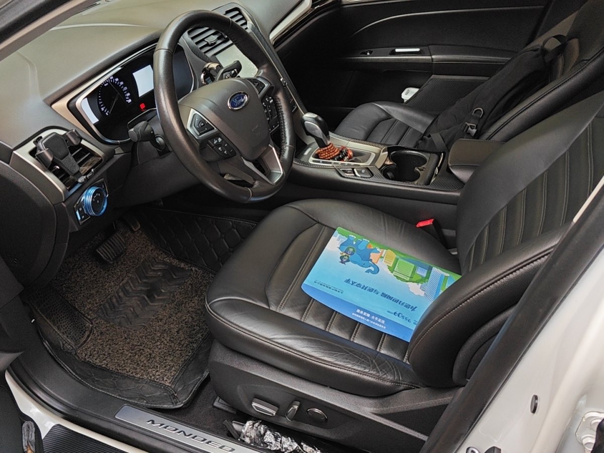 Ford Mondeo 2016 car image #2