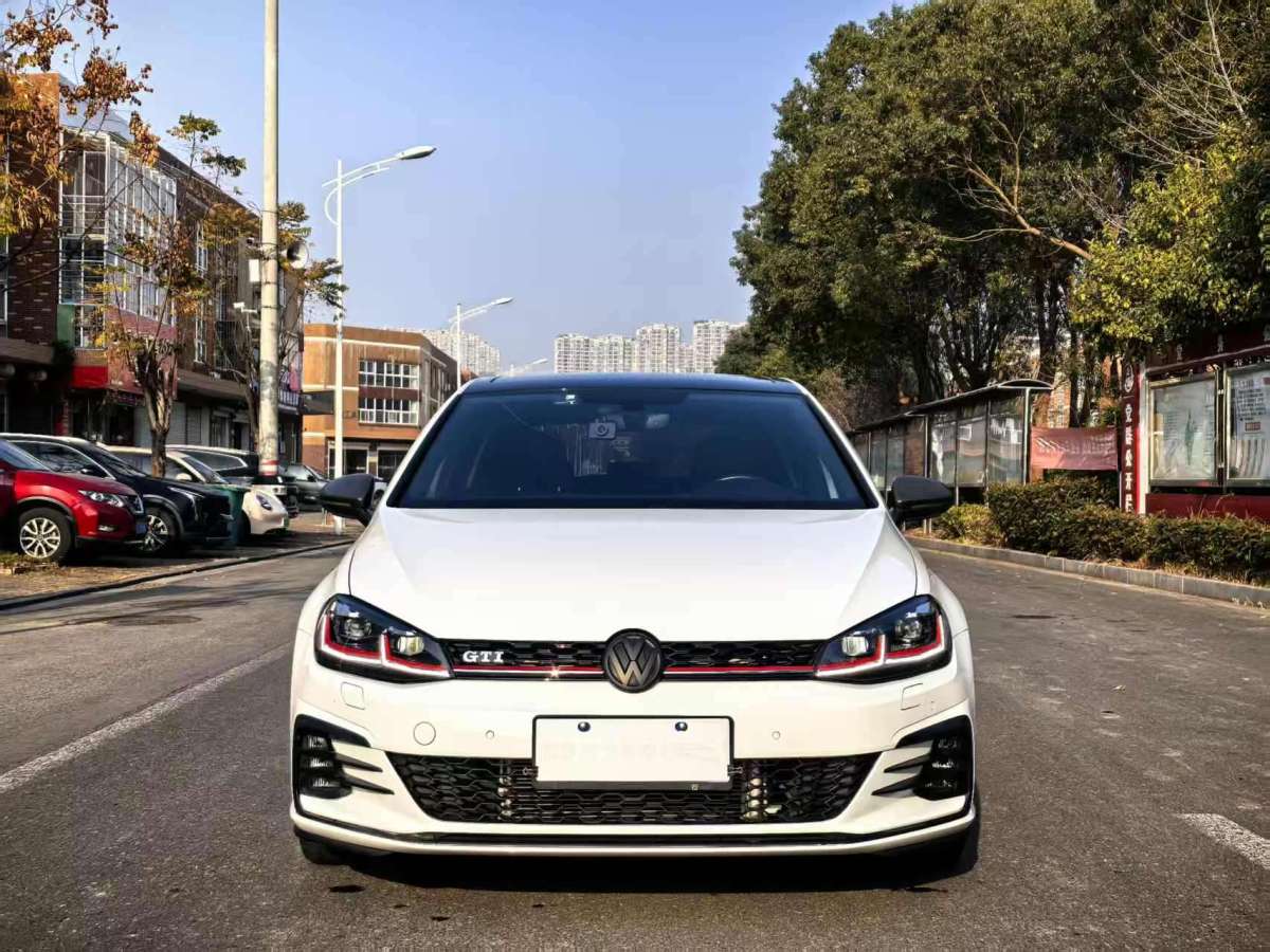 Volkswagen 2019 #2 Volkswagen 2019 car image #2