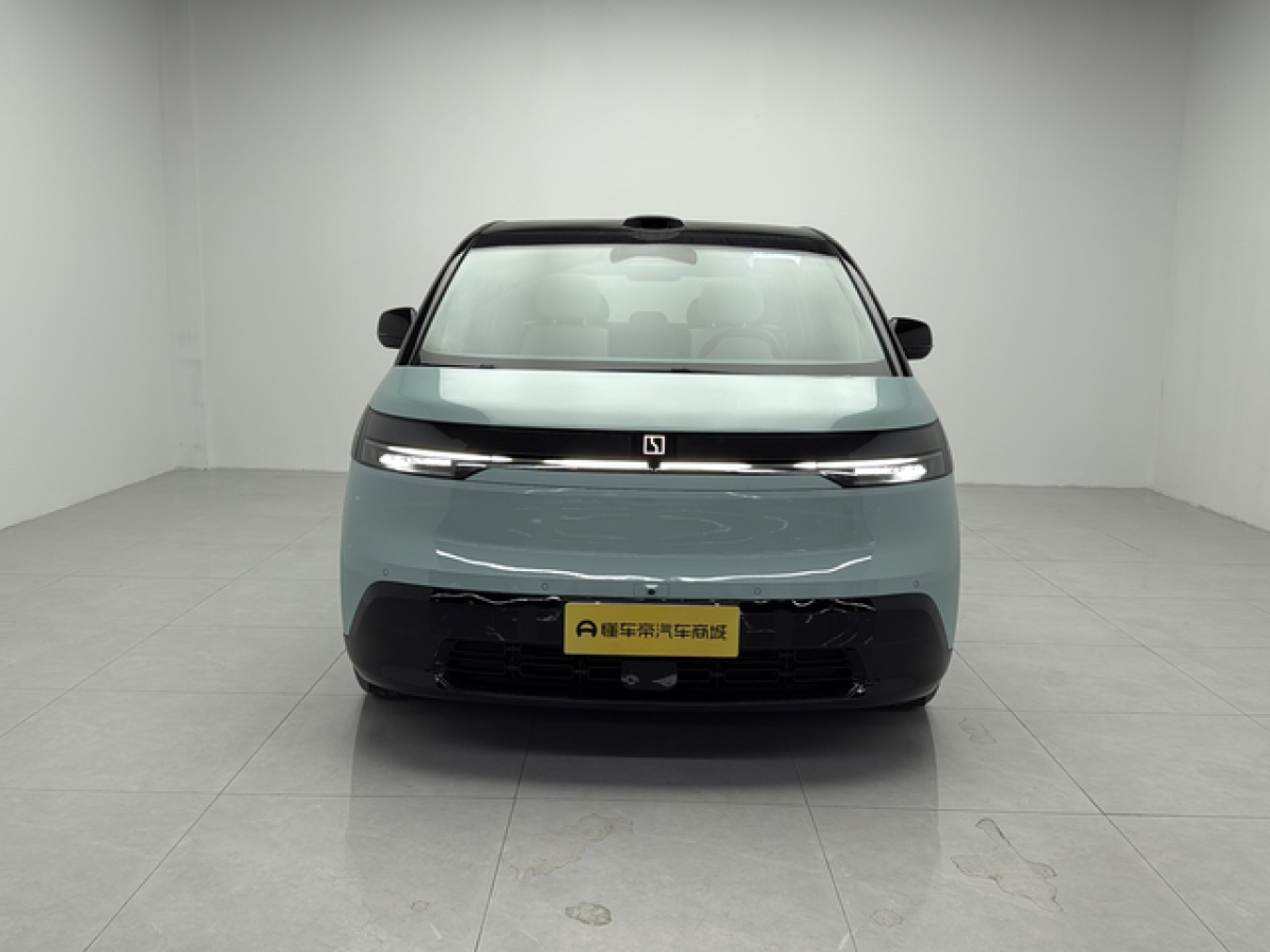 Zeekr MIX 2024 صورة سيارة #2