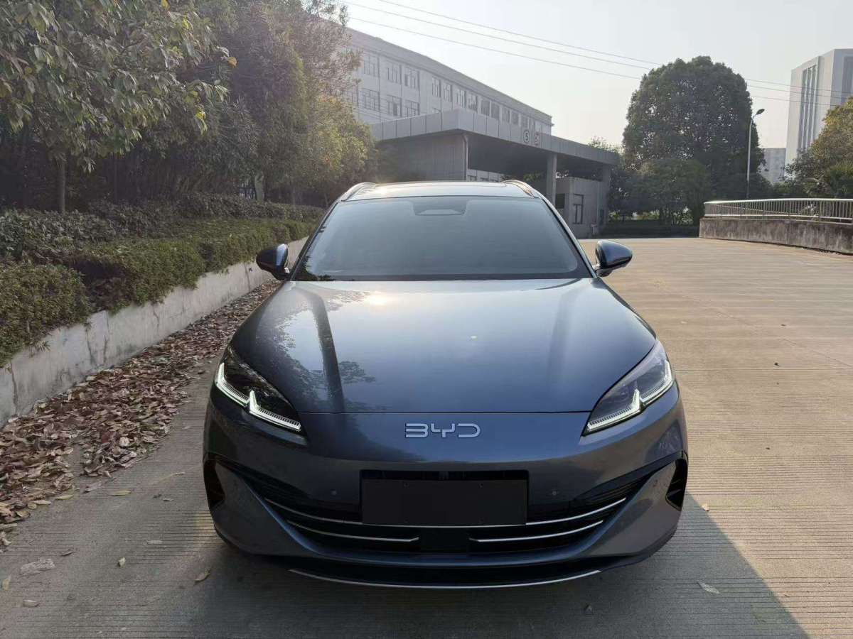 BYD Seal 06 DM-i 2025 #2 BYD Seal 06 DM-i 2025 immagine di auto #2