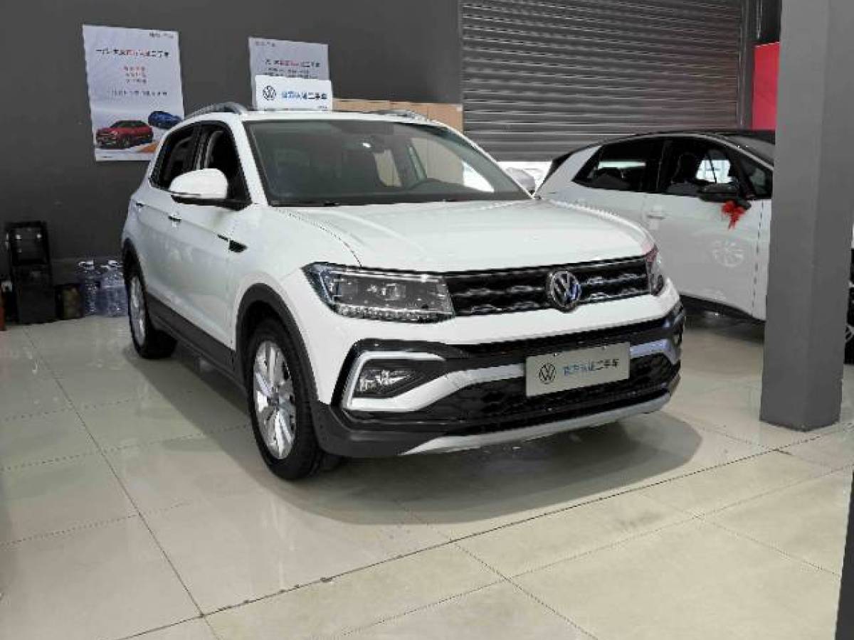 Volkswagen T-Cross 2020 #2 Volkswagen T-Cross 2020 car image #2