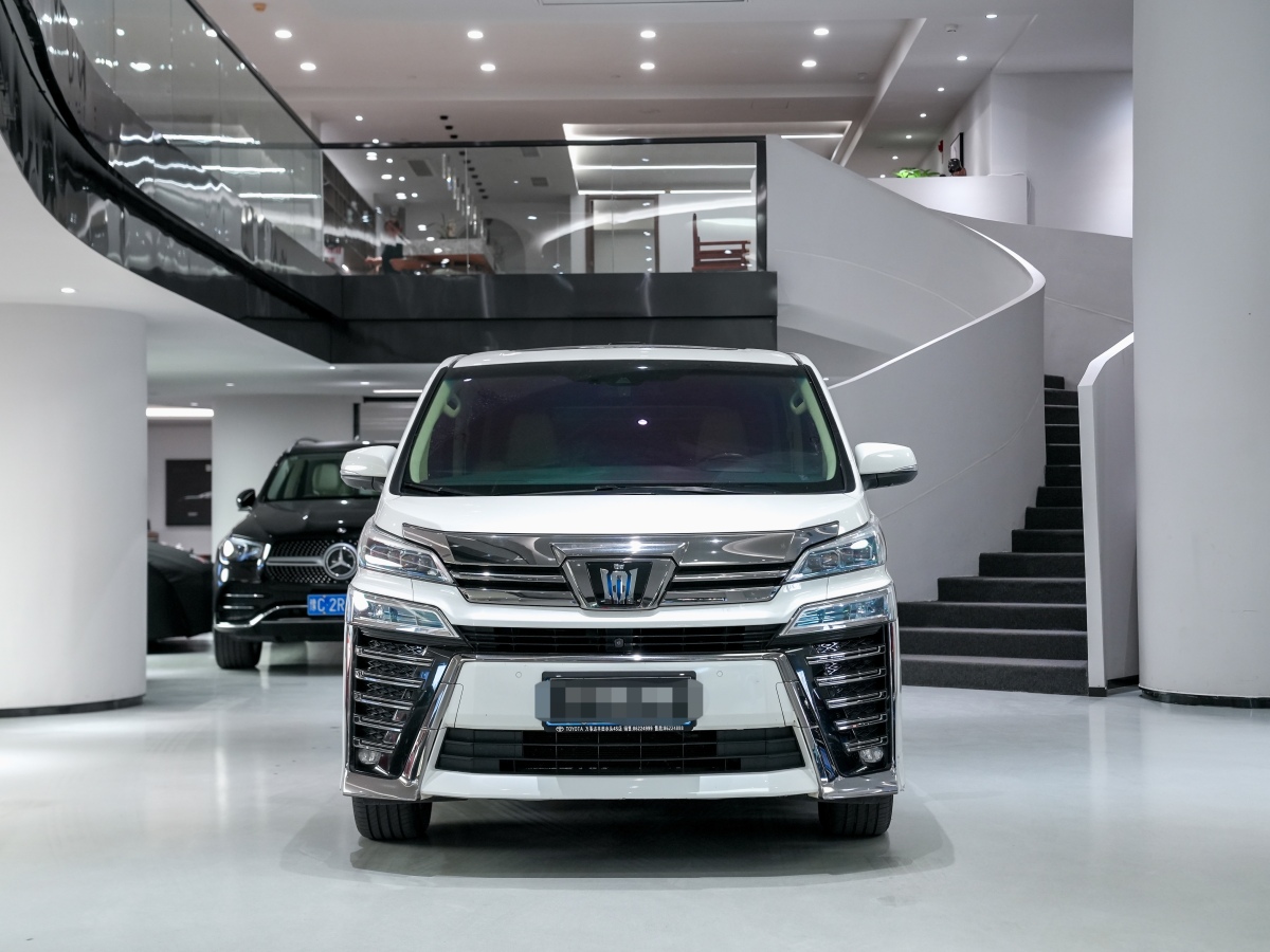 Toyota Vellfire 2021 immagine di auto #2