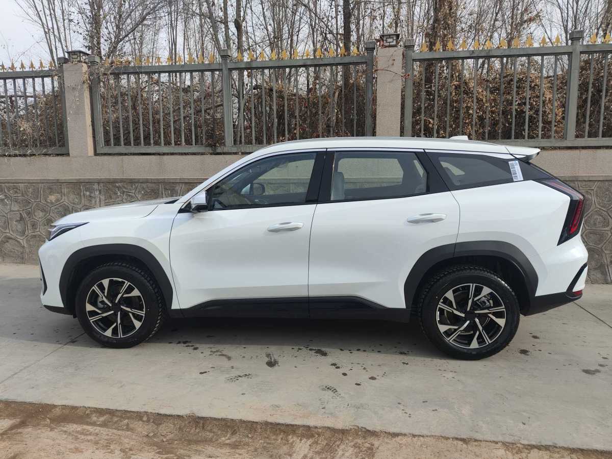 GEELY Boyue L 2025 car image #2