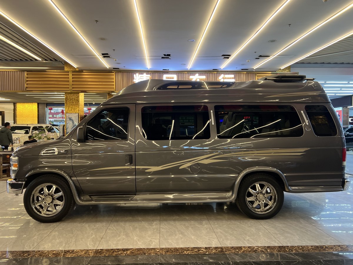 Ford E350 2009 image de voiture #2