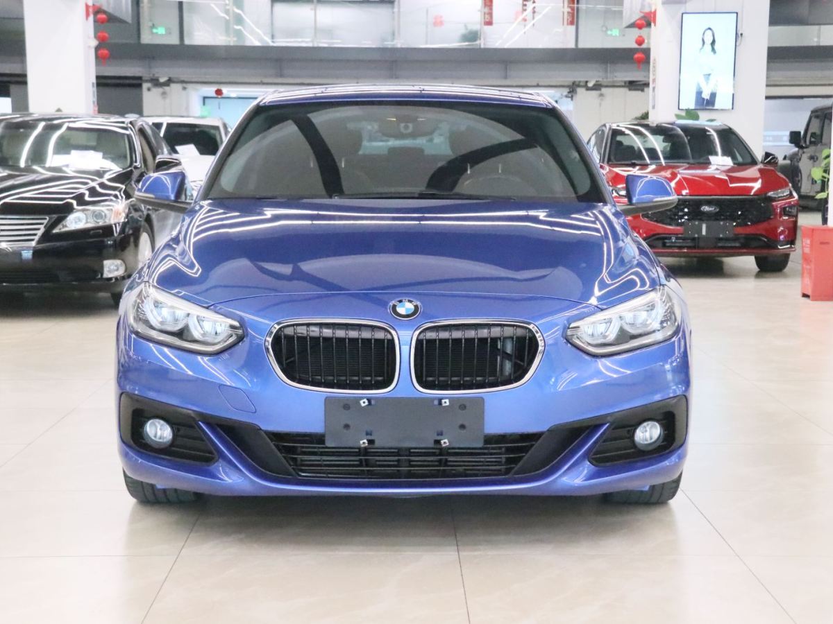 BMW 1 Series 2019 #2 BMW 1 Series 2019 car image #2