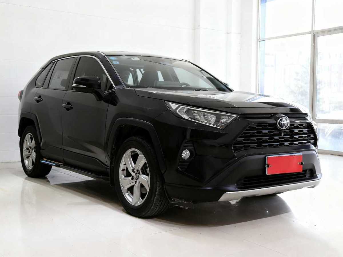 Toyota RAV4 2020 car image #2