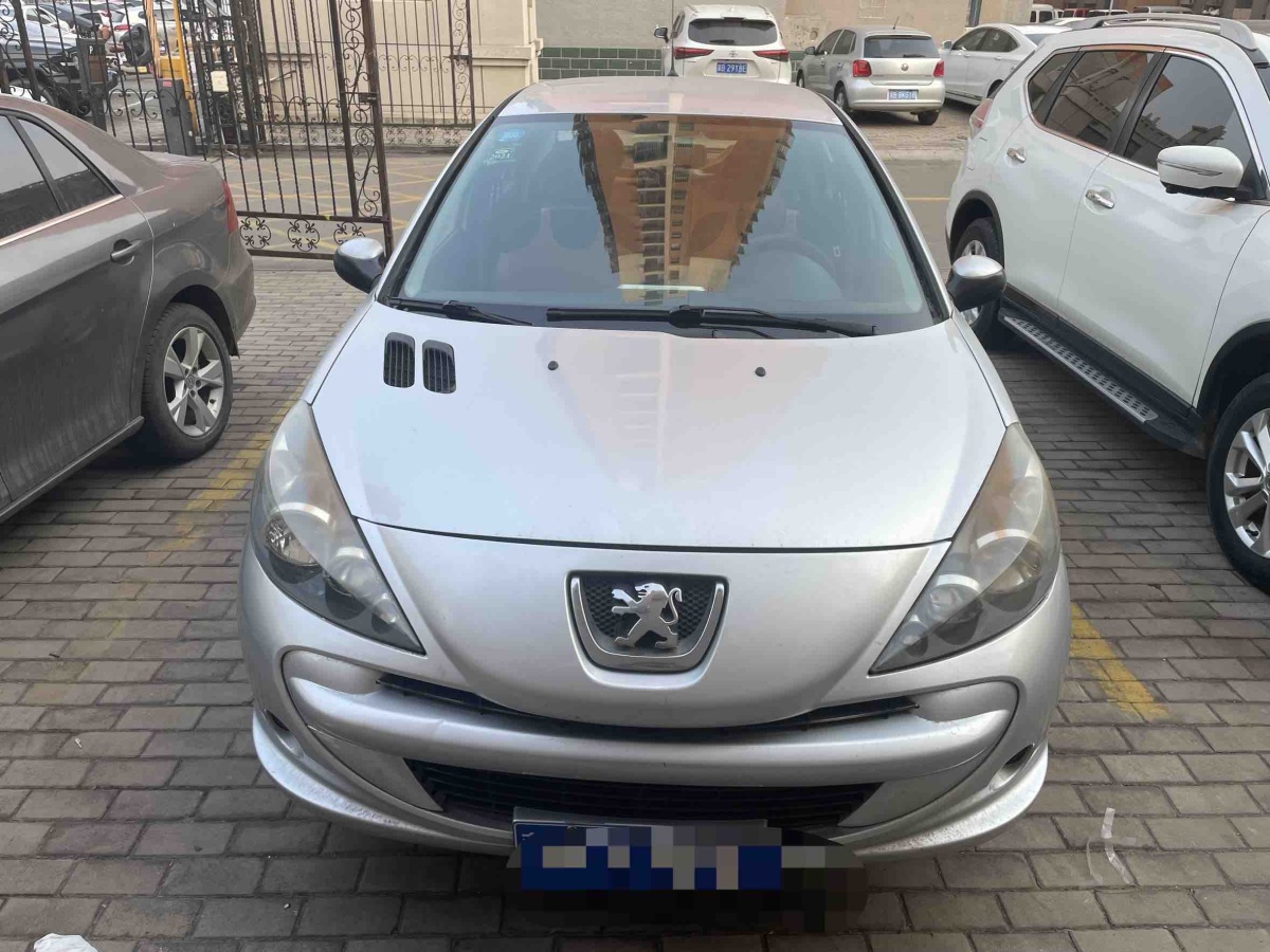 标致 标致207 2013 汽车图片 #2