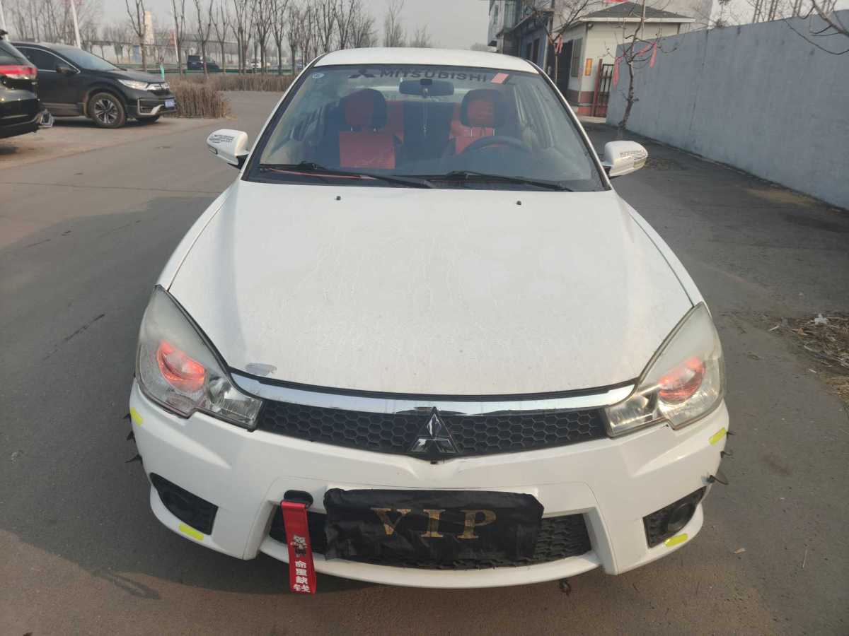 Soueast 2015 #2 Soueast 2015 car image #2