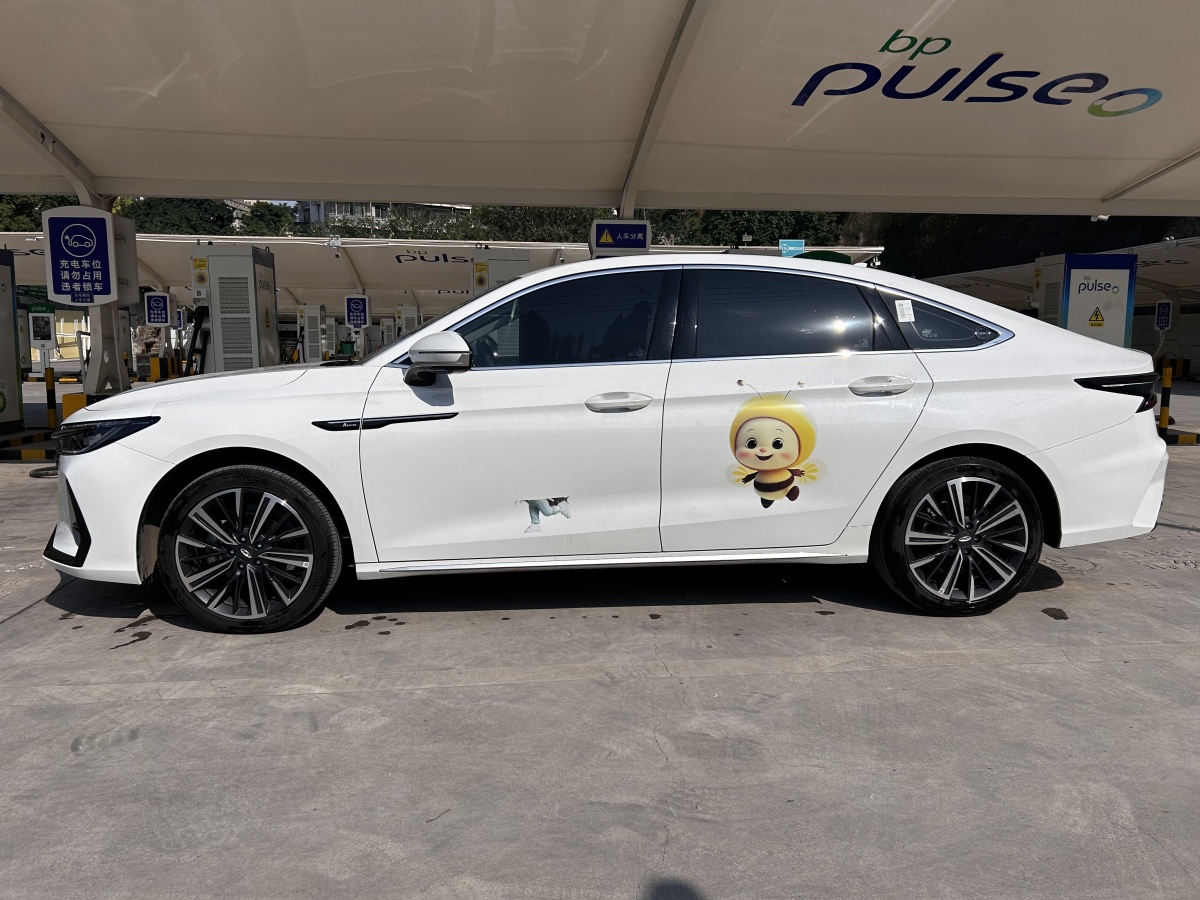 Chery Arrizo 8 2025 car image #2