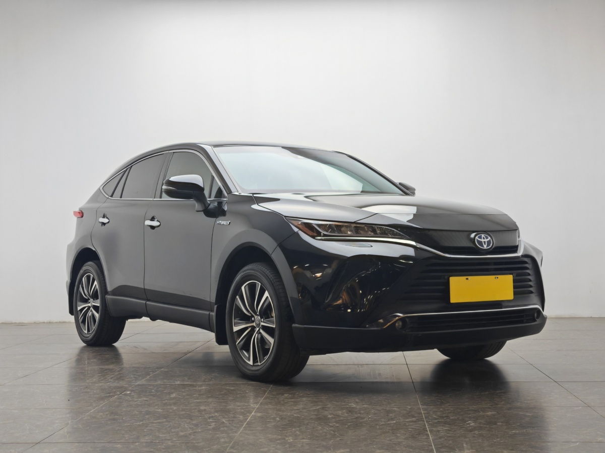 Toyota Harrier 2022 car image #2