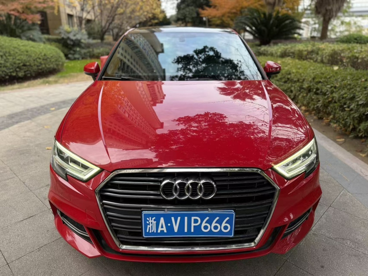Audi A3 2019 car image #2