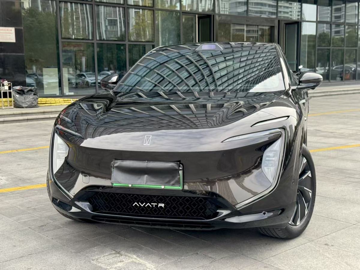 Avatr 07 2025 car image #2