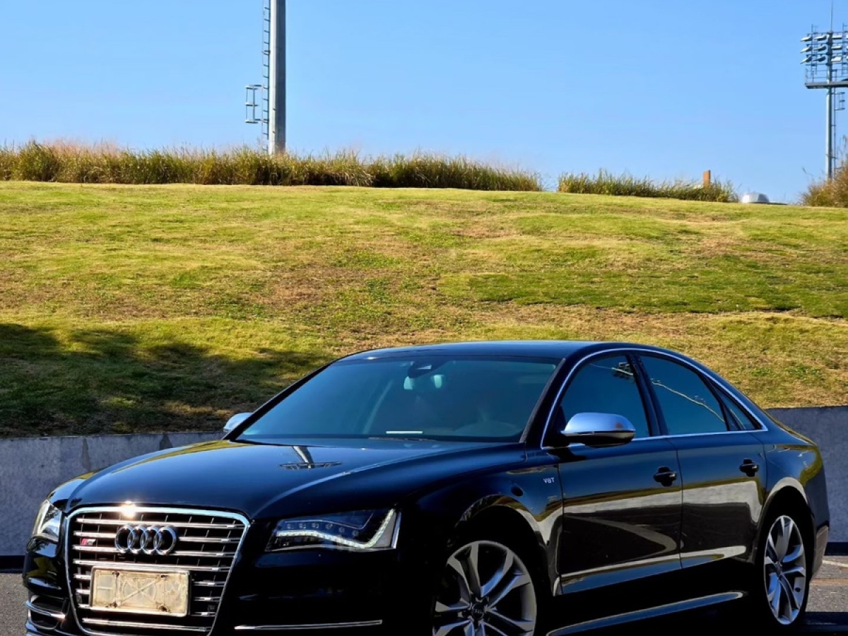 Audi S8 2013 #2 Audi S8 2013 car image #2