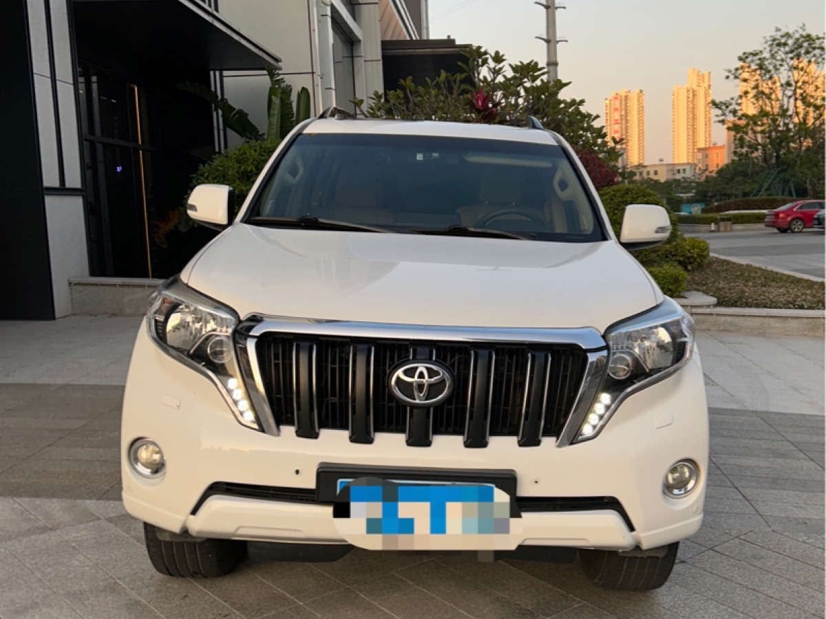 Toyota Land Cruiser Prado 2014 #2 Toyota Land Cruiser Prado 2014 car image #2
