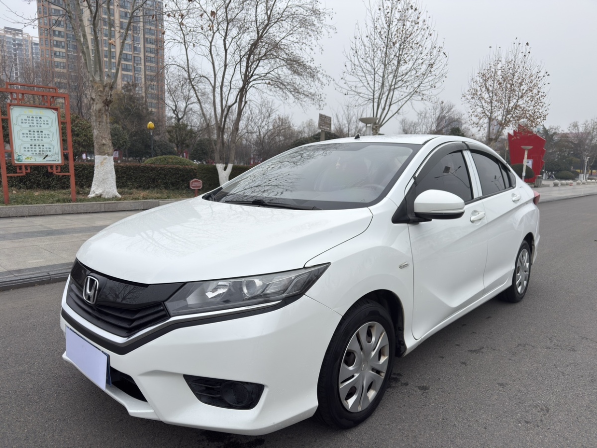 Honda Greiz 2017 #2 Honda Greiz 2017 صورة سيارة #2