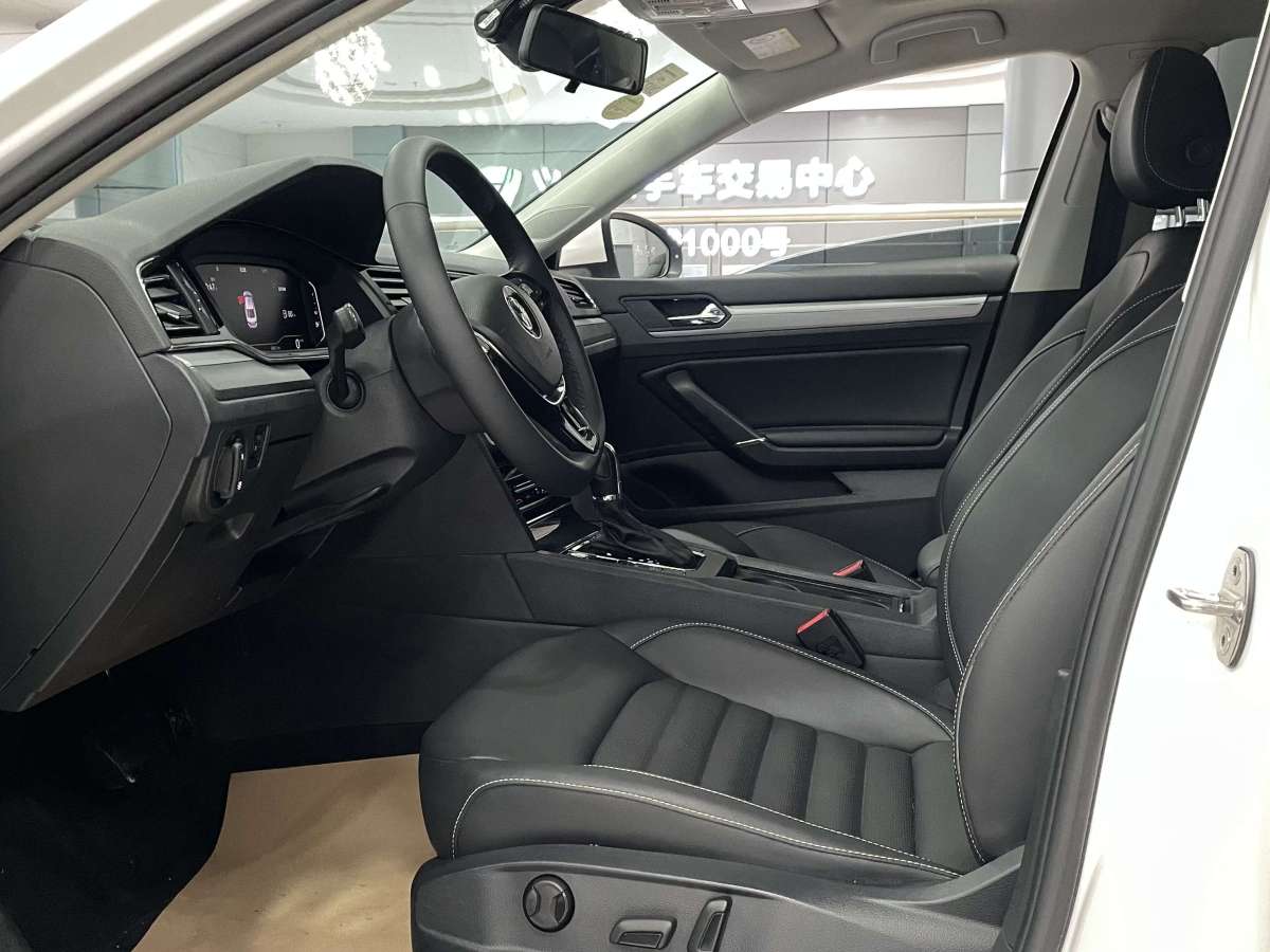 Volkswagen Lamando 2020 imagem de carro #2