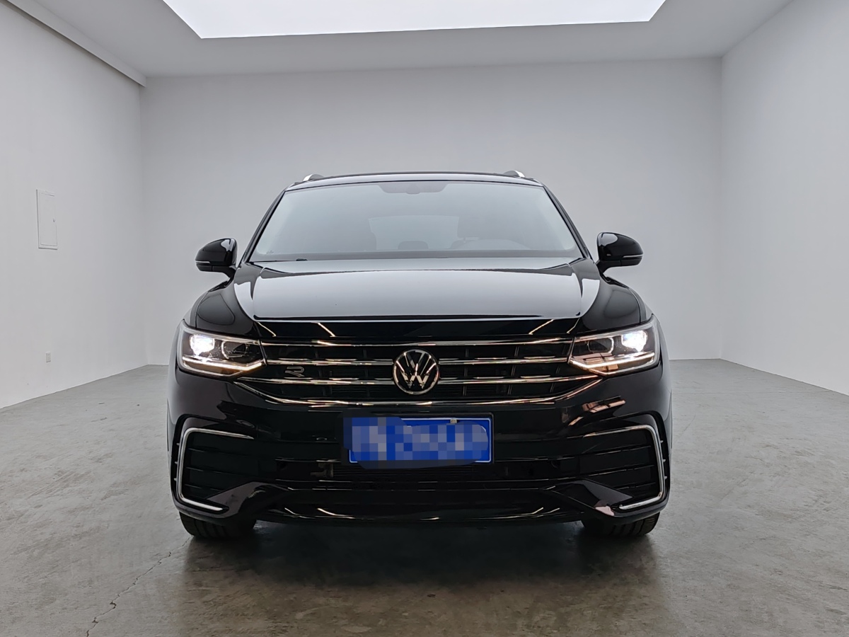 Volkswagen Tiguan X 2022 car image #2