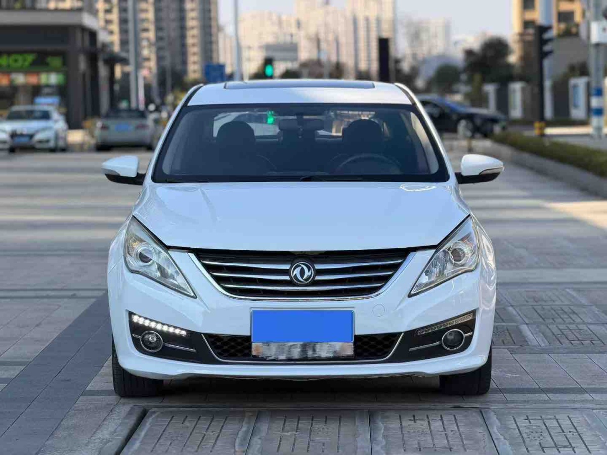 Forthing JOYEAR S50 2019 immagine di auto #2