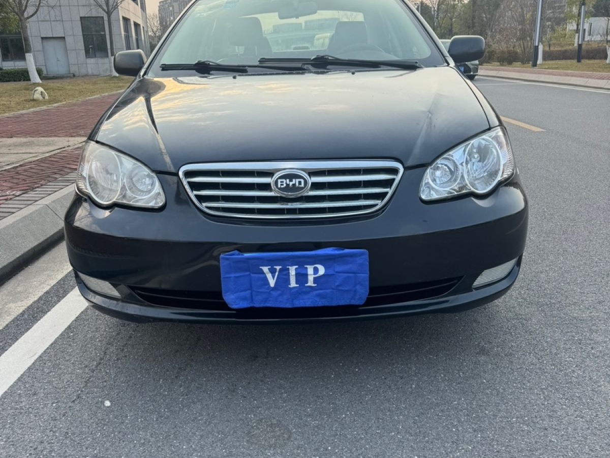 BYD F3 2015 car image #2