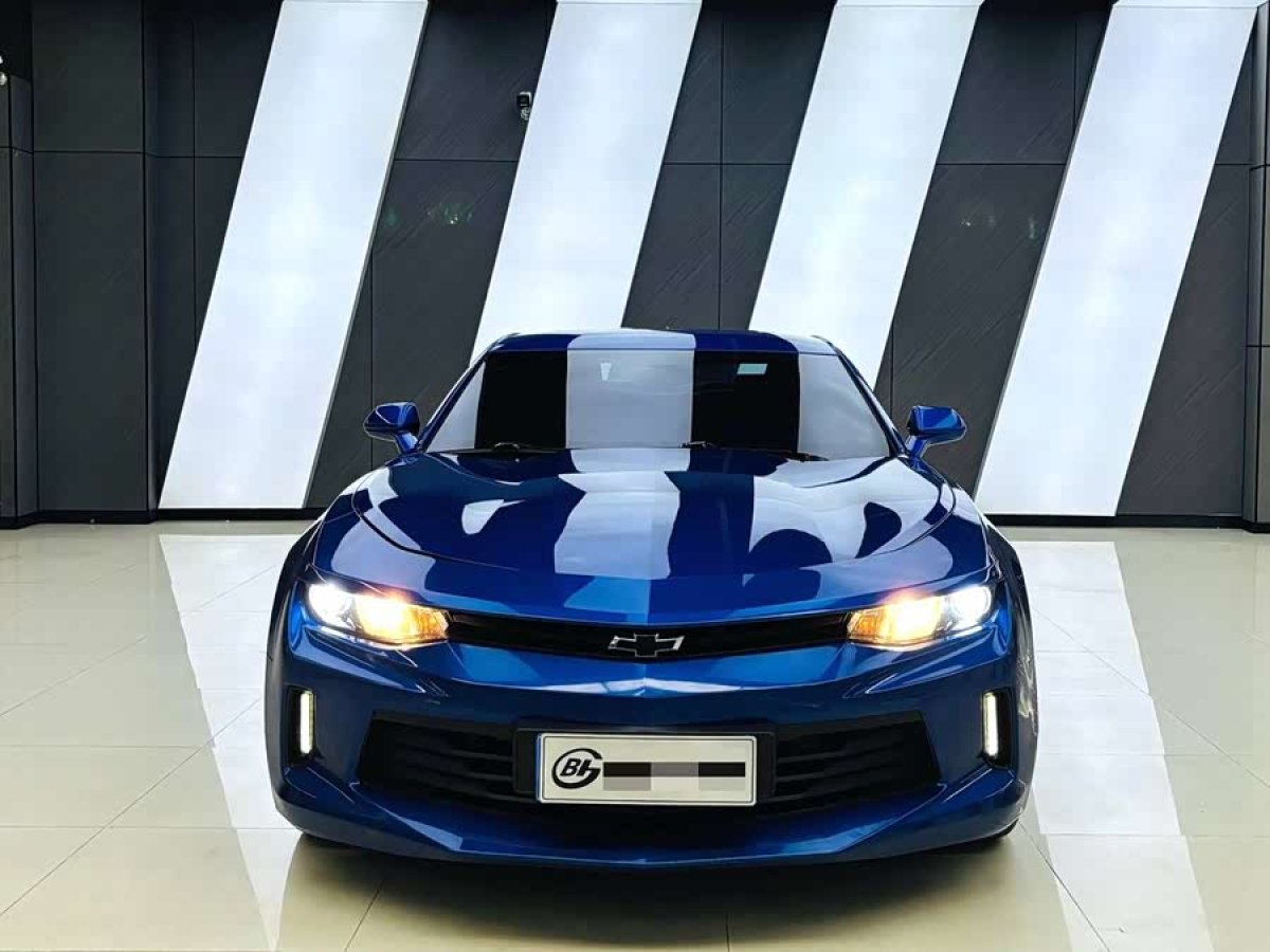 Chevrolet 2017 car image #2
