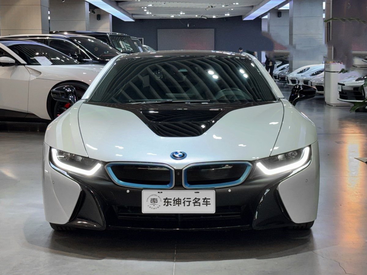 BMW i8 2019 #2 BMW i8 2019 car image #2