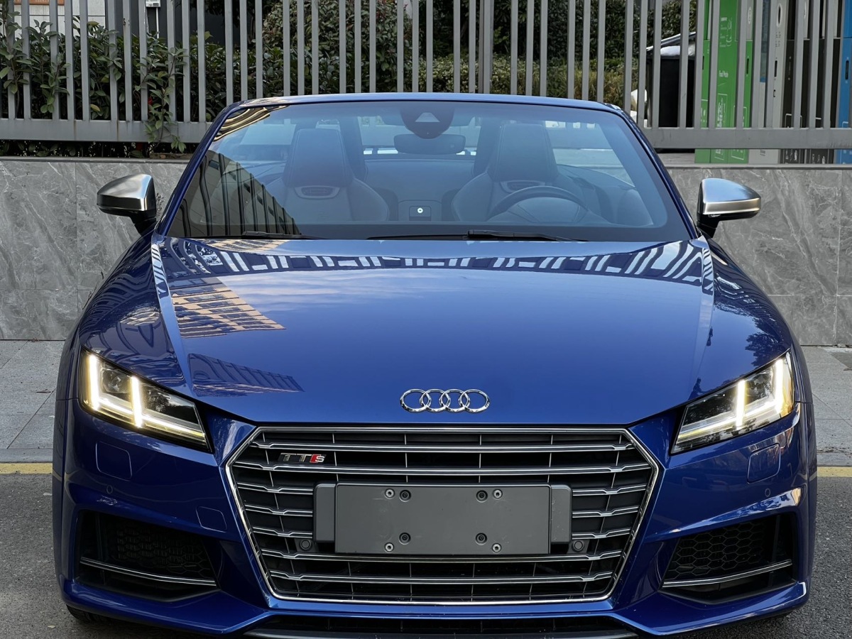 Audi 2017 #2 Audi 2017 car image #2