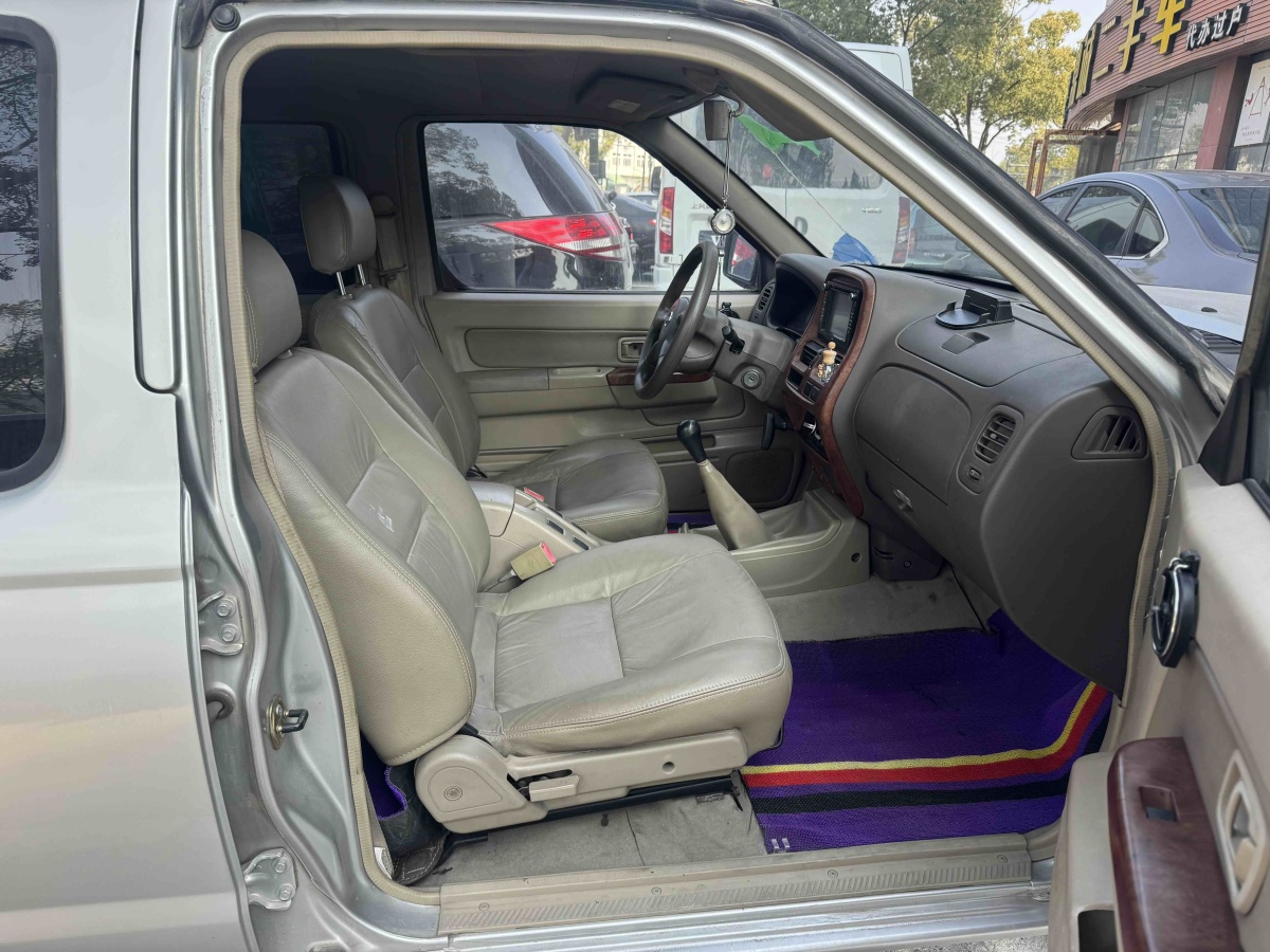 日产 日产ZN厢式车 2013 汽车图片 #2