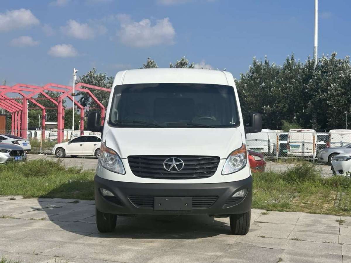 JAC 2024 car image #2
