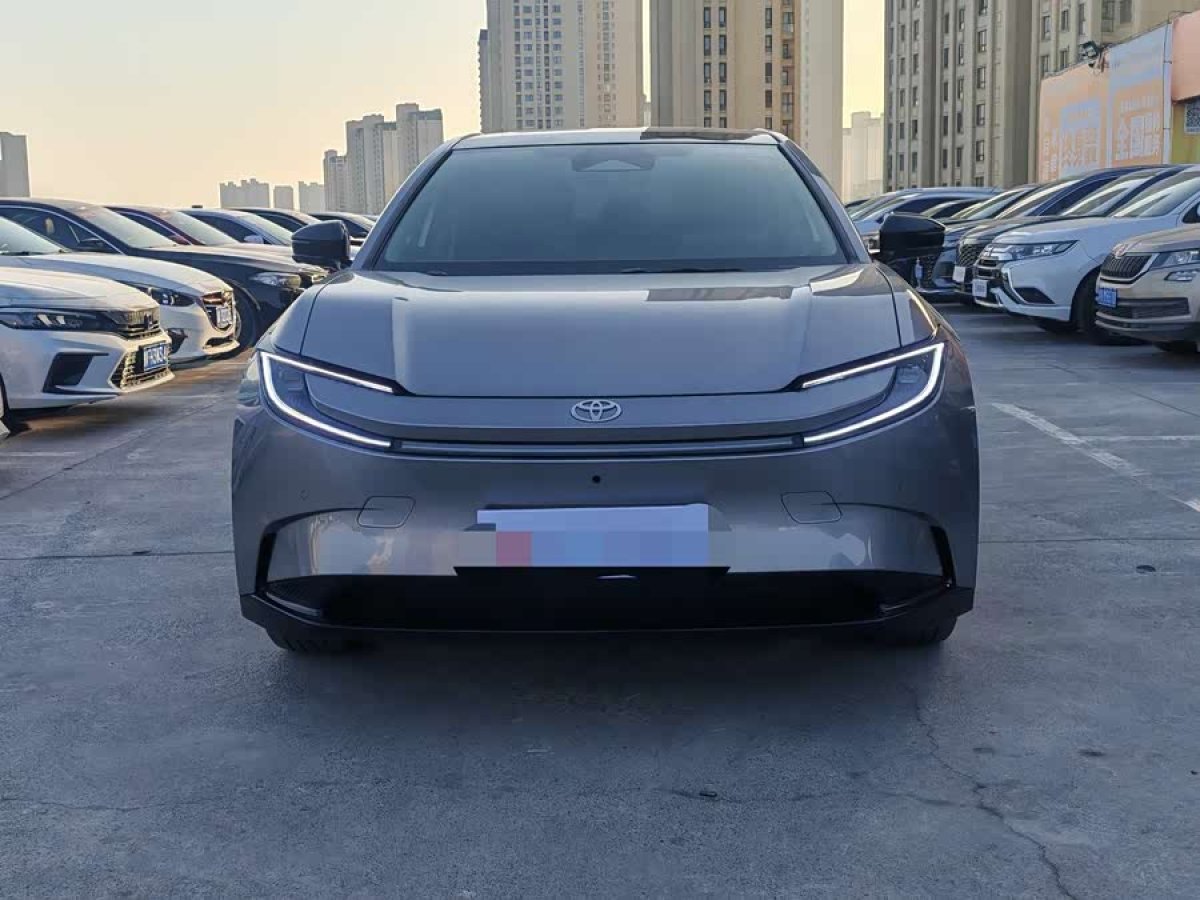 Toyota bZ5 2025 #2 Toyota bZ5 2025 immagine di auto #2