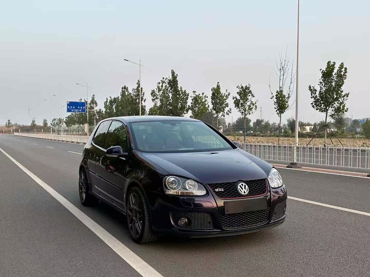 Volkswagen Golf (Imported) 2007 imagem de carro #2