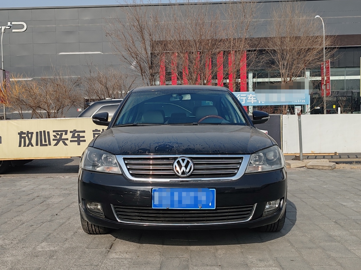 Volkswagen Passat Lingyu 2010 car image #2