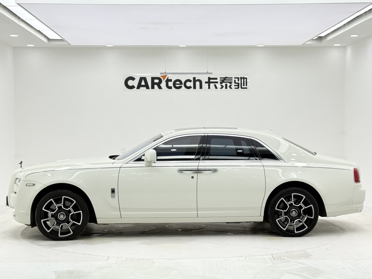 劳斯莱斯 古思特 2011 汽车图片 #2