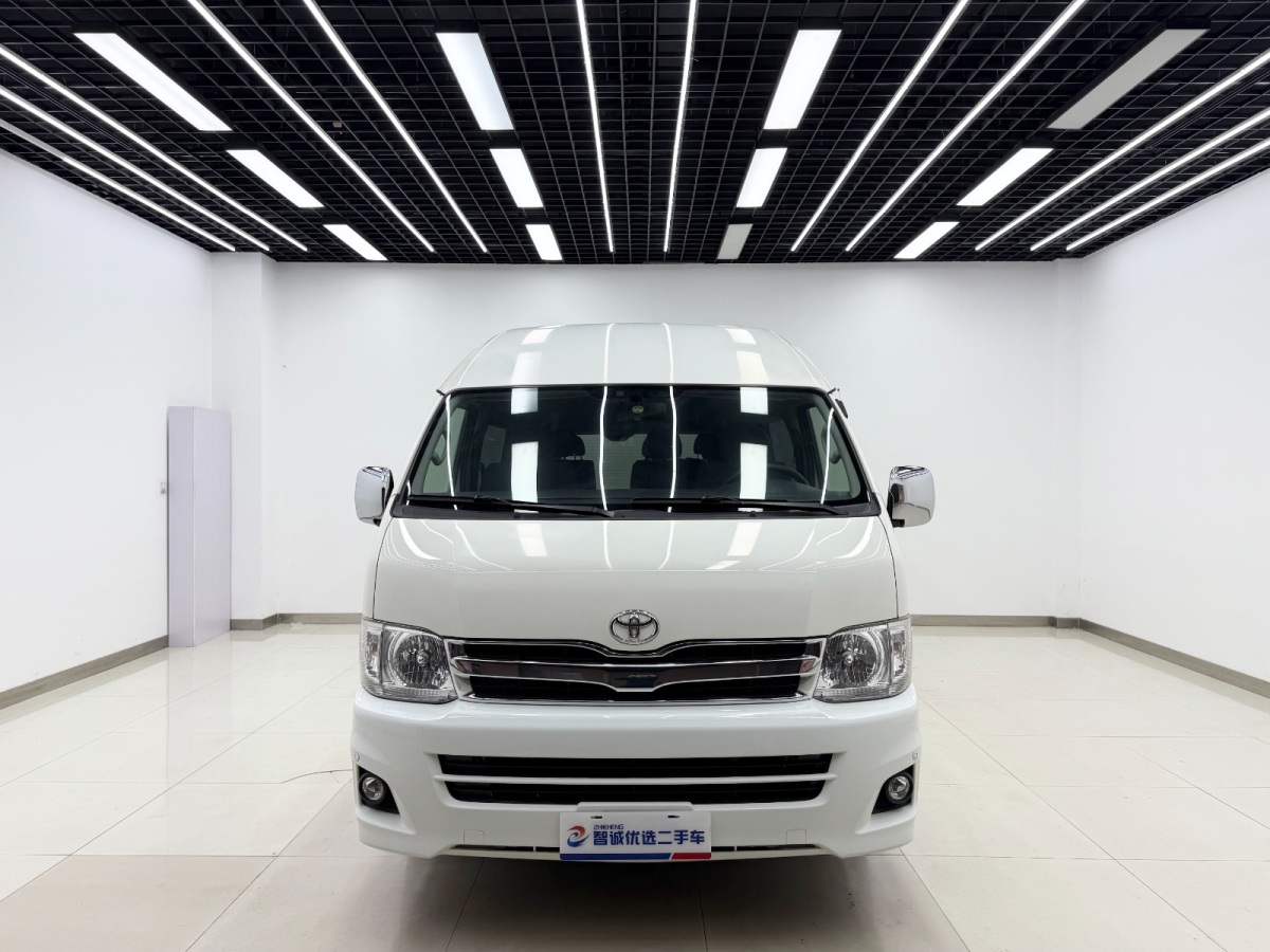 Toyota Hiace 2010 #2 Toyota Hiace 2010 immagine di auto #2