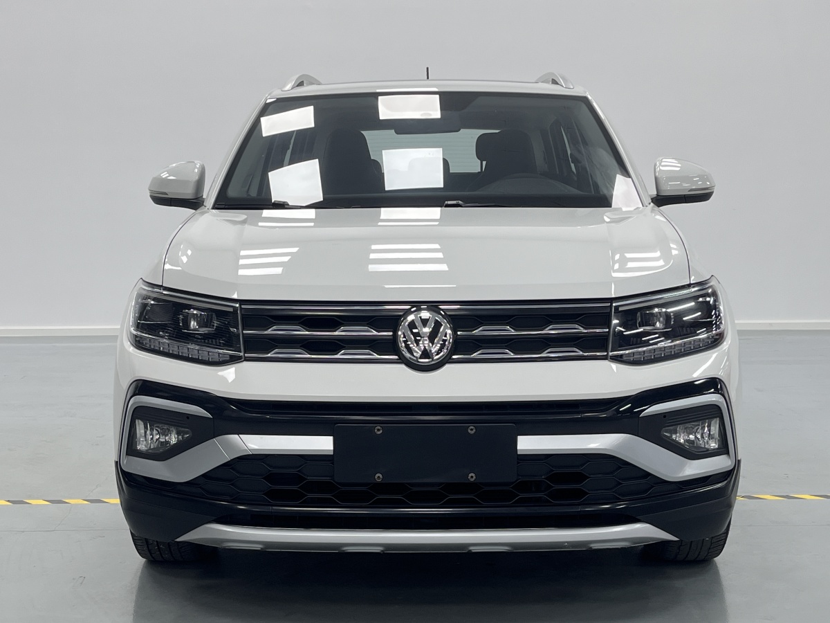 Volkswagen T-Cross 2019 car image #2