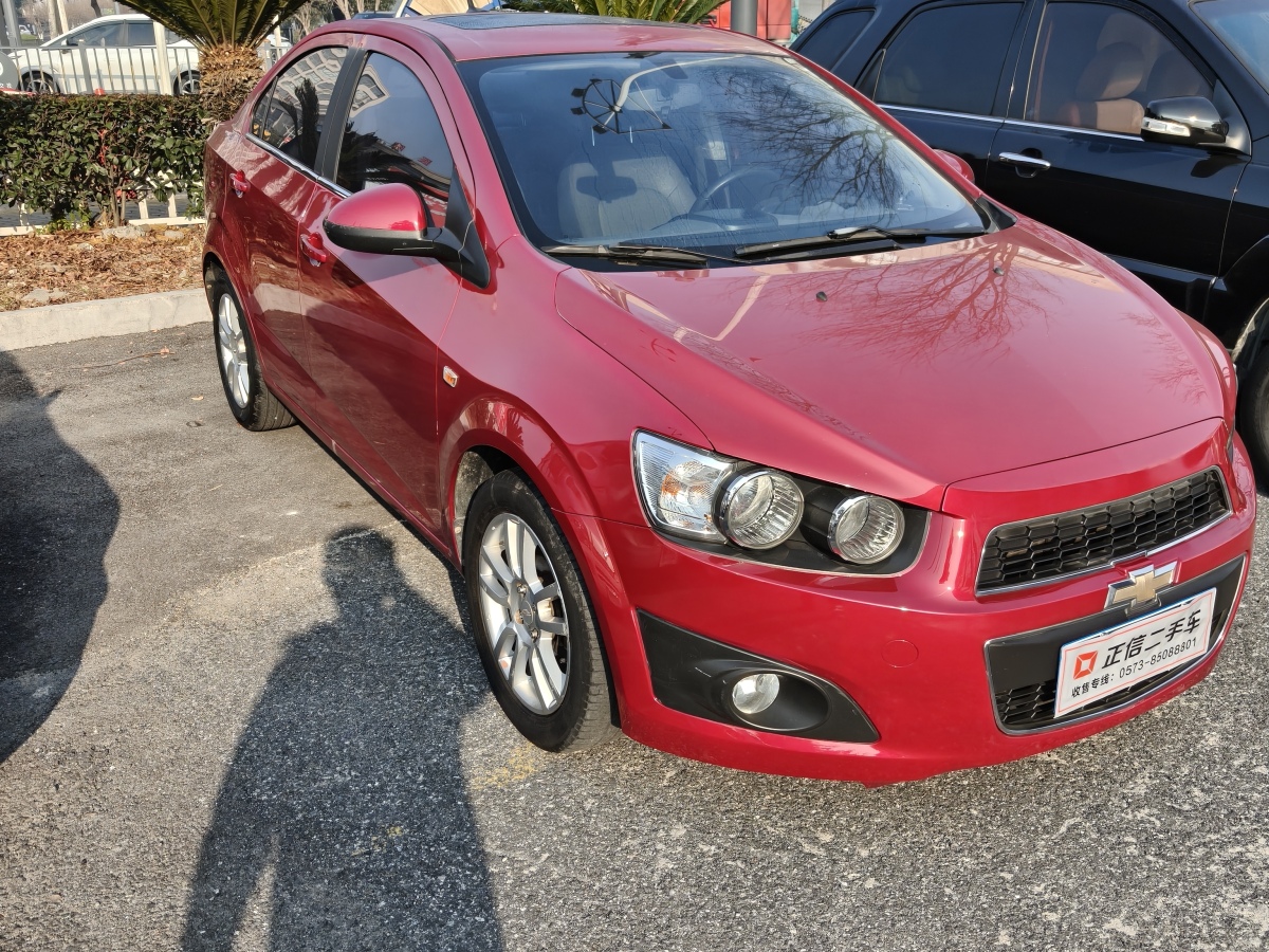 雪佛兰 爱唯欧 2012 汽车图片 #2
