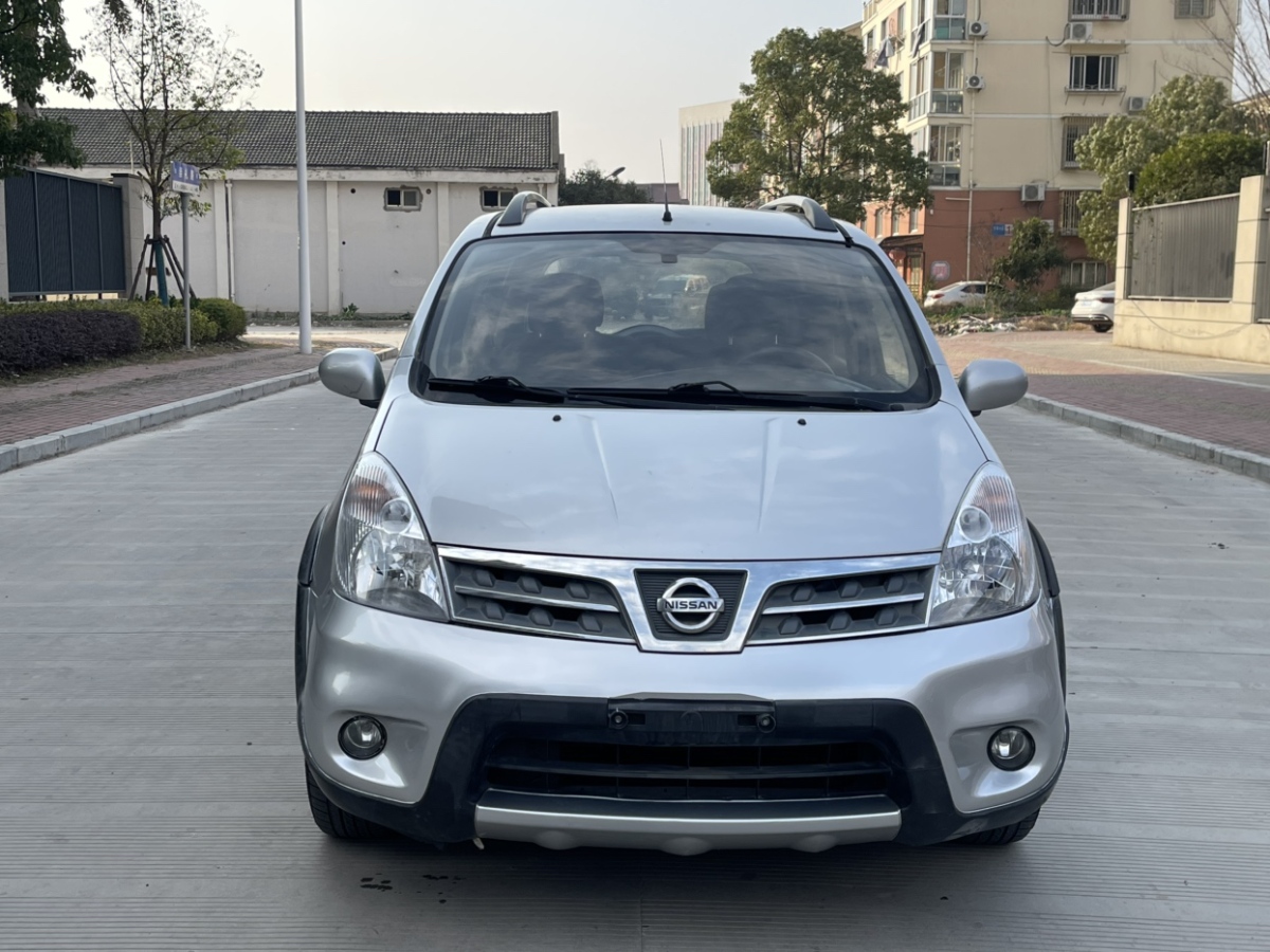 日产 骊威 2013 汽车图片 #2