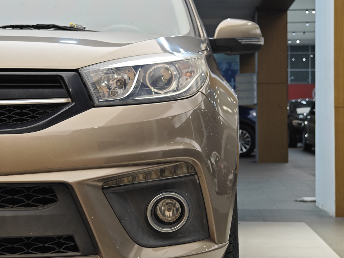 Chery Tiggo 3 2017 car image #2